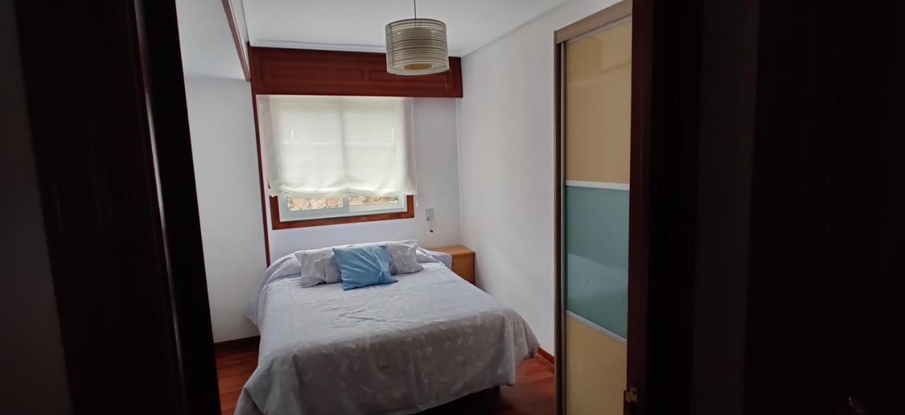 Acogedor Apartamento En Pontedeume Eksteriør billede